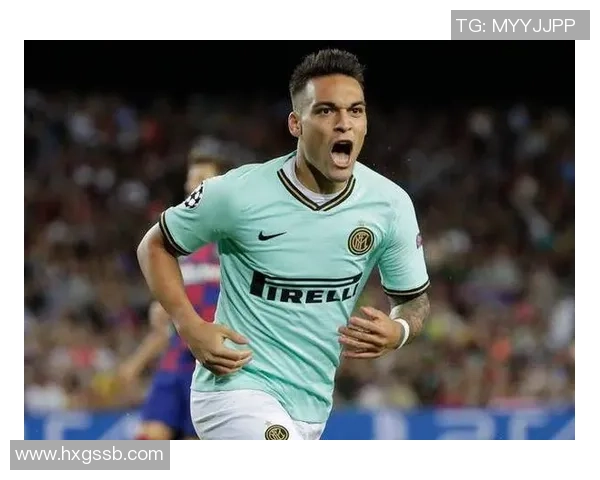 柯南因出色表现获足球明星盛赞引发热议 柯南因出色表现获足球明星盛赞引发热议