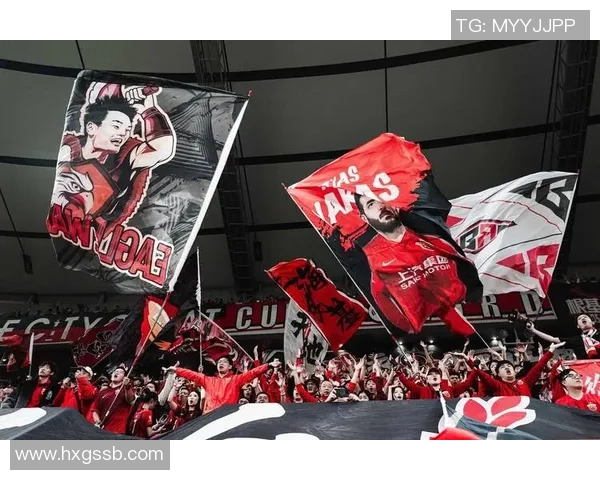 足球明星的小粉丝们如何在偶像的激励下追逐自己的梦想与激情 足球明星的小粉丝们如何在偶像的激励下追逐自己的梦想与激情